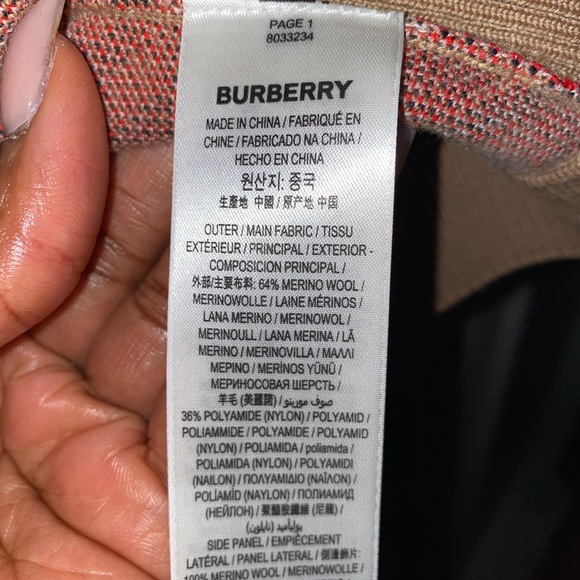 NEW💕Burberry wool blend Clara vintage check sweater 💕 - Picture 7 of 10